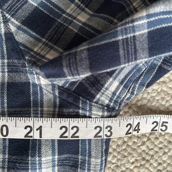 Ugg 100% Cotton Flannel Size Large - Picture 4 of 7